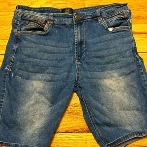 Men’s Jean shorts size 38 “Steve jeans”